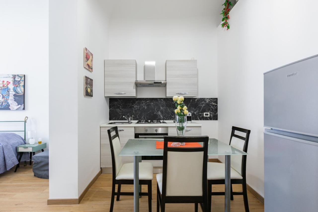 Apartamento Corso Dei Mille Station Flat With Balcony Palermo Exterior foto