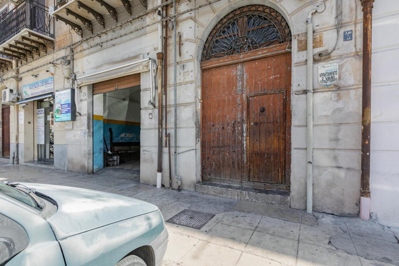 Apartamento Corso Dei Mille Station Flat With Balcony Palermo Exterior foto